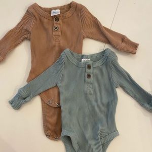 Little One Shop 2 Onesies Size 3 months